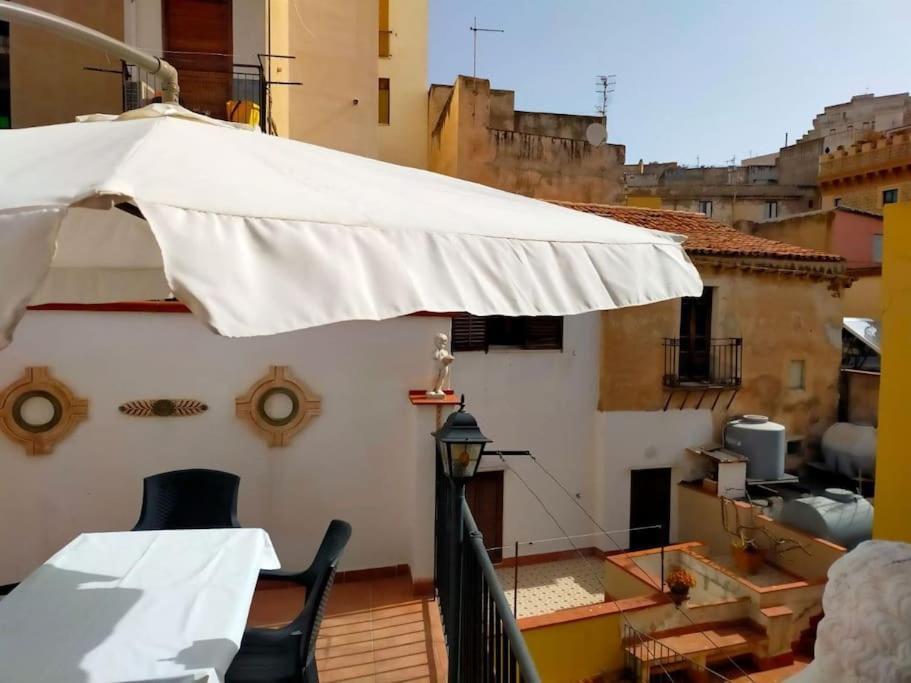 Casa Vacanza "Il Cortiletto" Sciacca Exterior foto